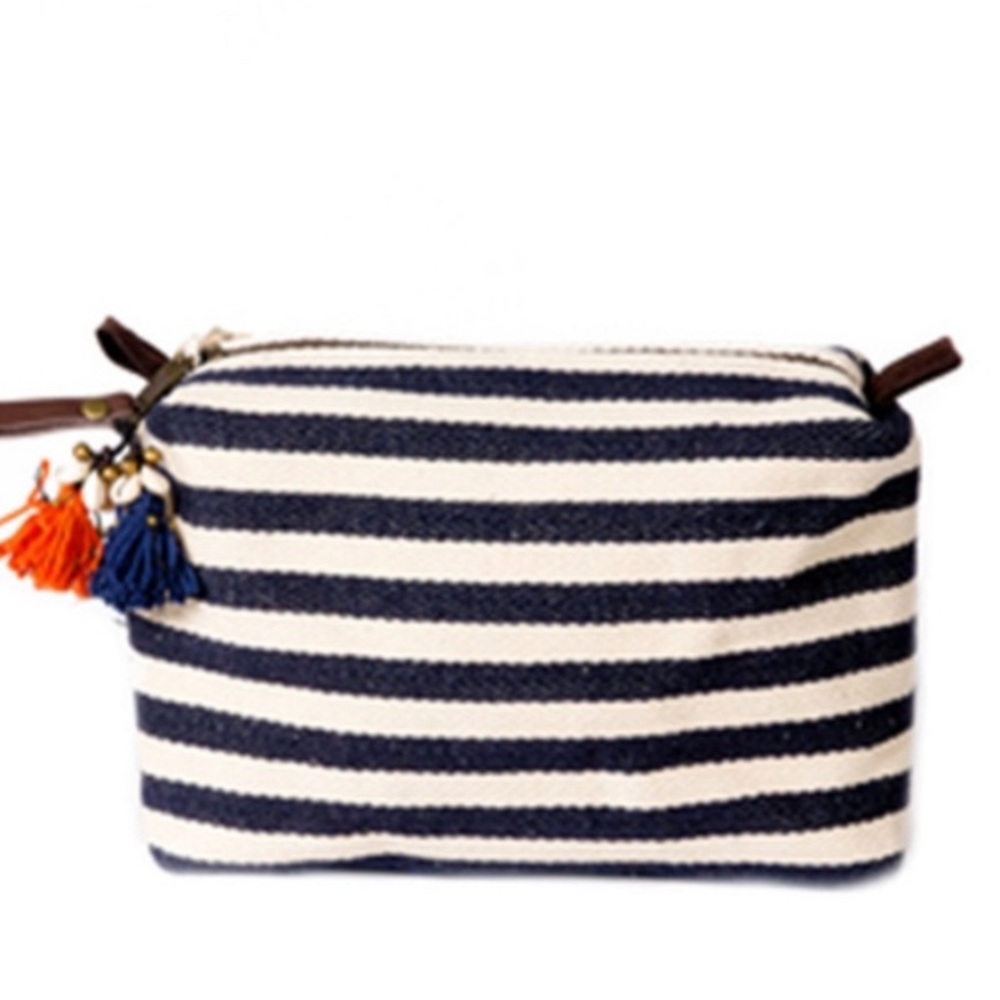 JADETRIBE Valerie Cosmetic Puka Shell Indigo